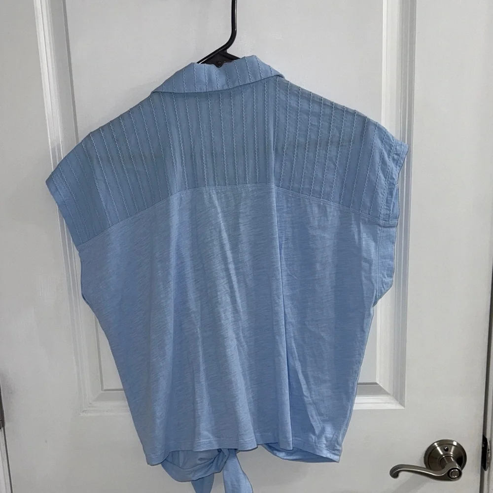 LOFT Sky Blue Button Down Shirt - Picture 5 of 6